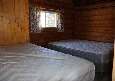 Cabin 4 - Bedroom